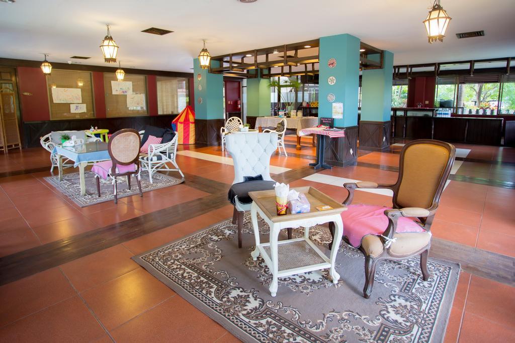 Mae Rim Lagoon Bed & Bakery エクステリア 写真